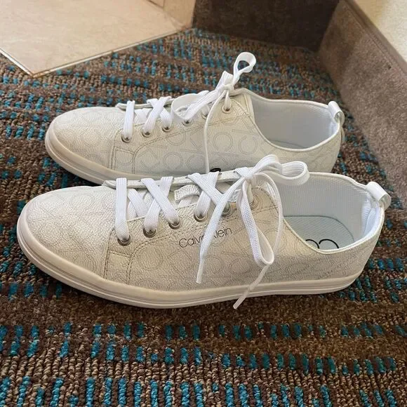 Calvin Klein Women's Michaela sneakers white monogram print Shoe Size 12 - Picture 5 of 8